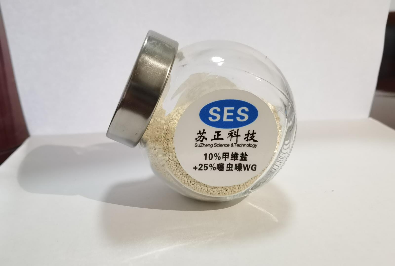 10%甲维盐+25%噻虫嗪